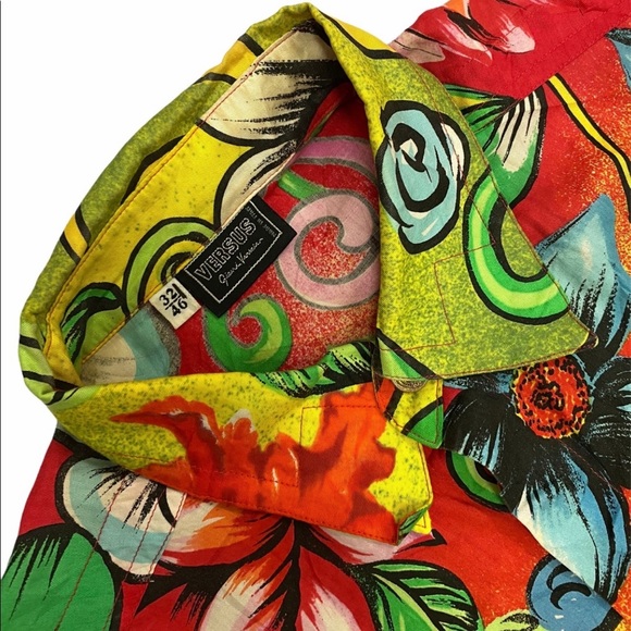 🌷💐Very Rare Versace flower print shirt 🌸🌺 - Picture 10 of 13